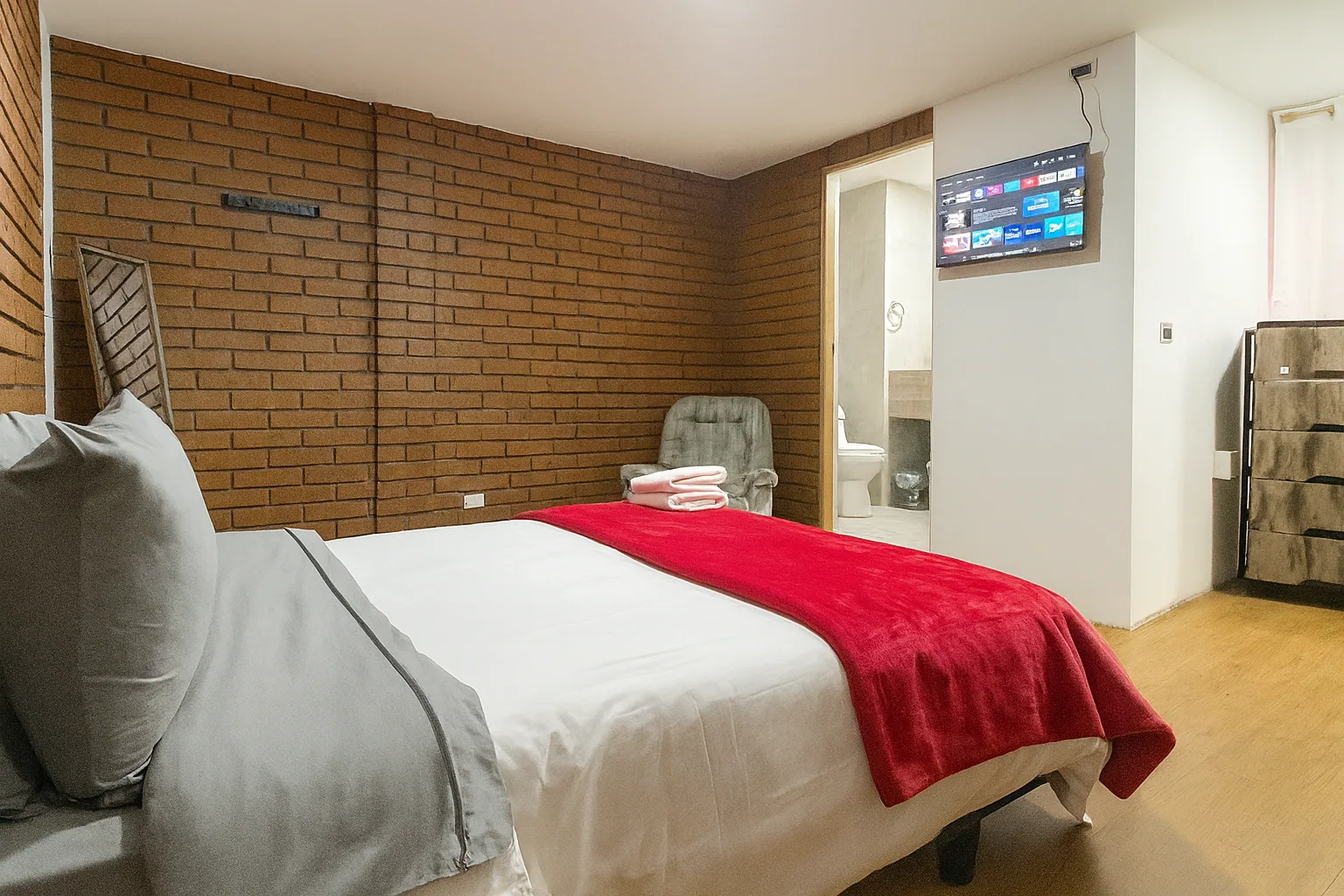 Suite 207 foto 3