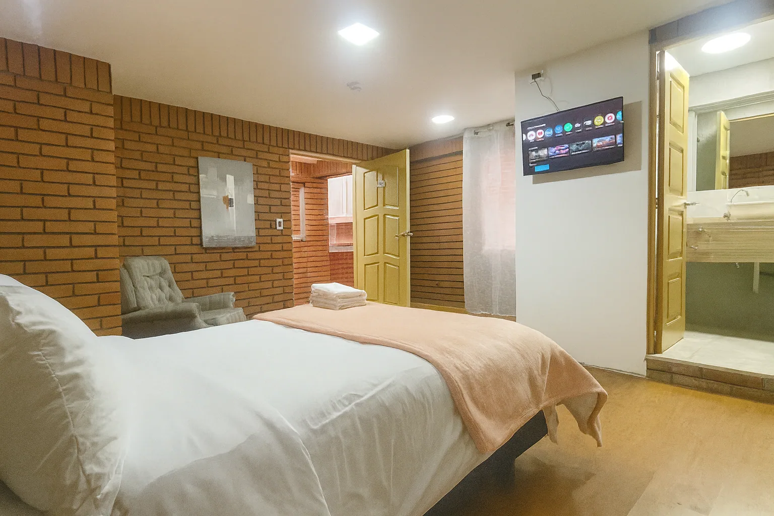 Suite 204 foto 5