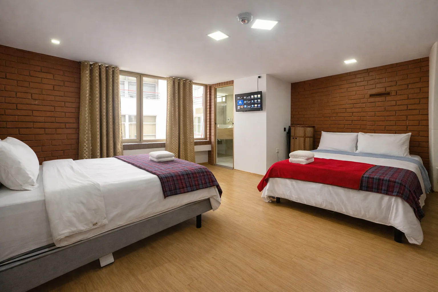 Suite 102