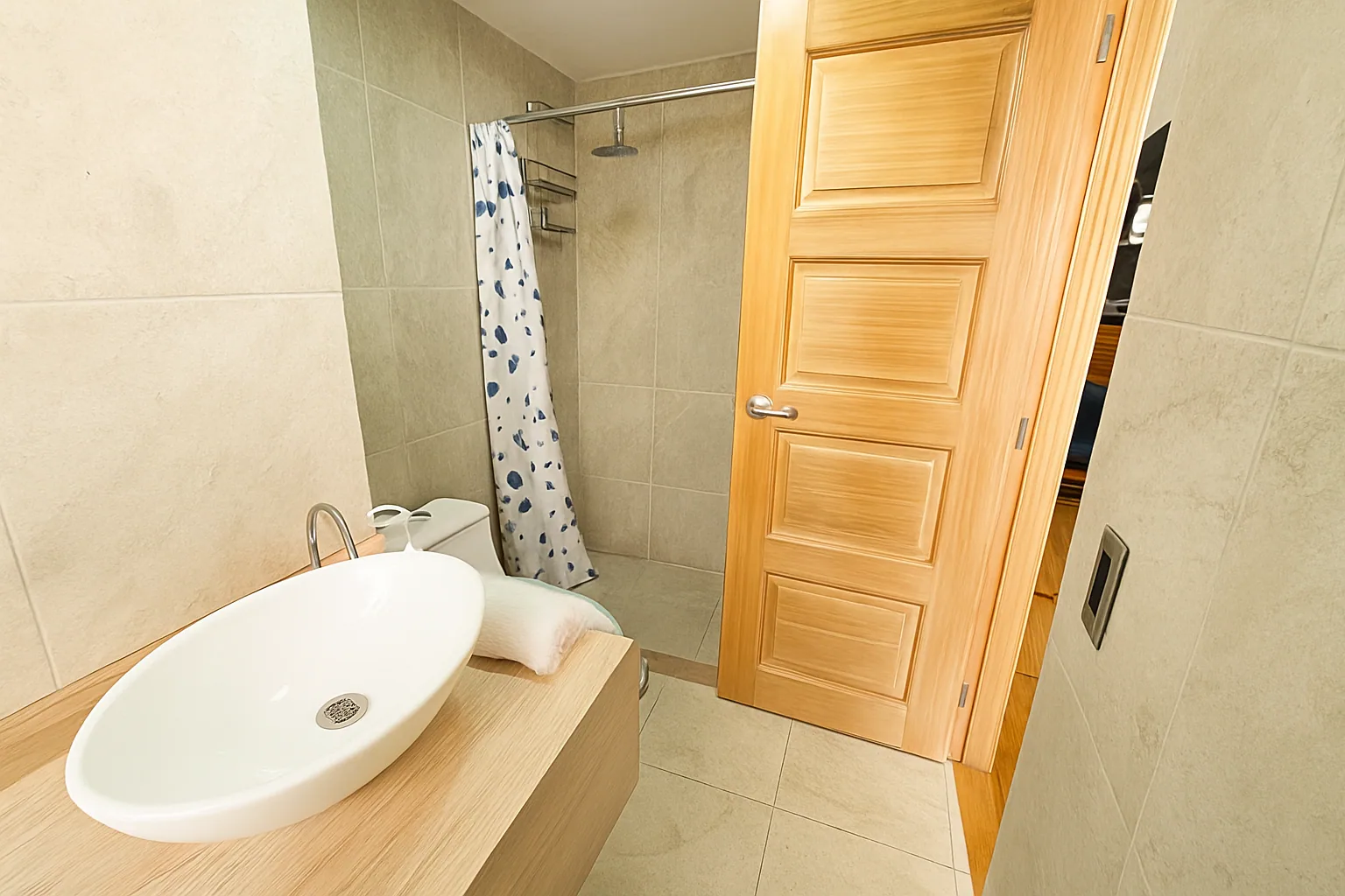 Suite 102 foto 6