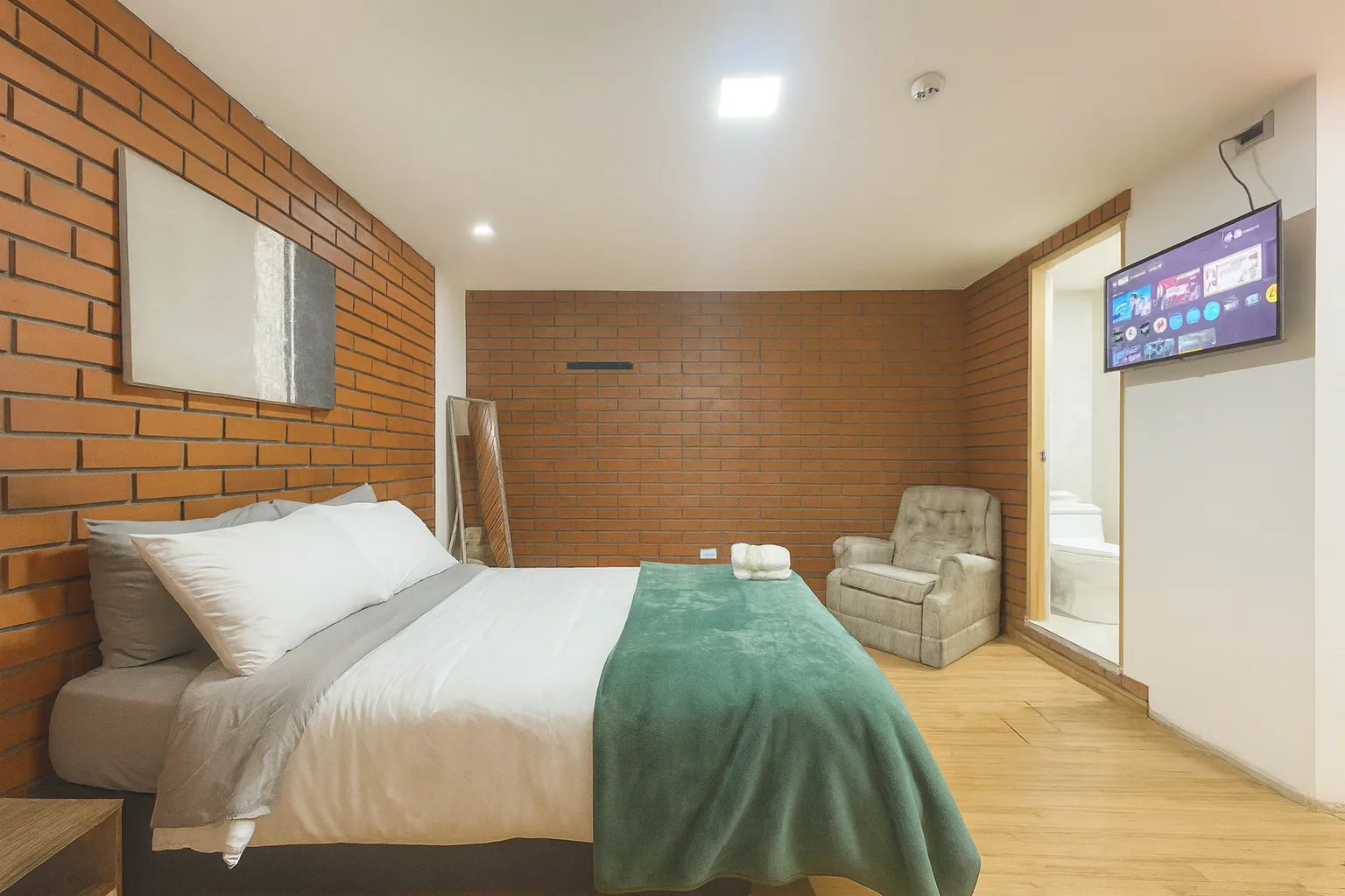 Suite 107 foto 7