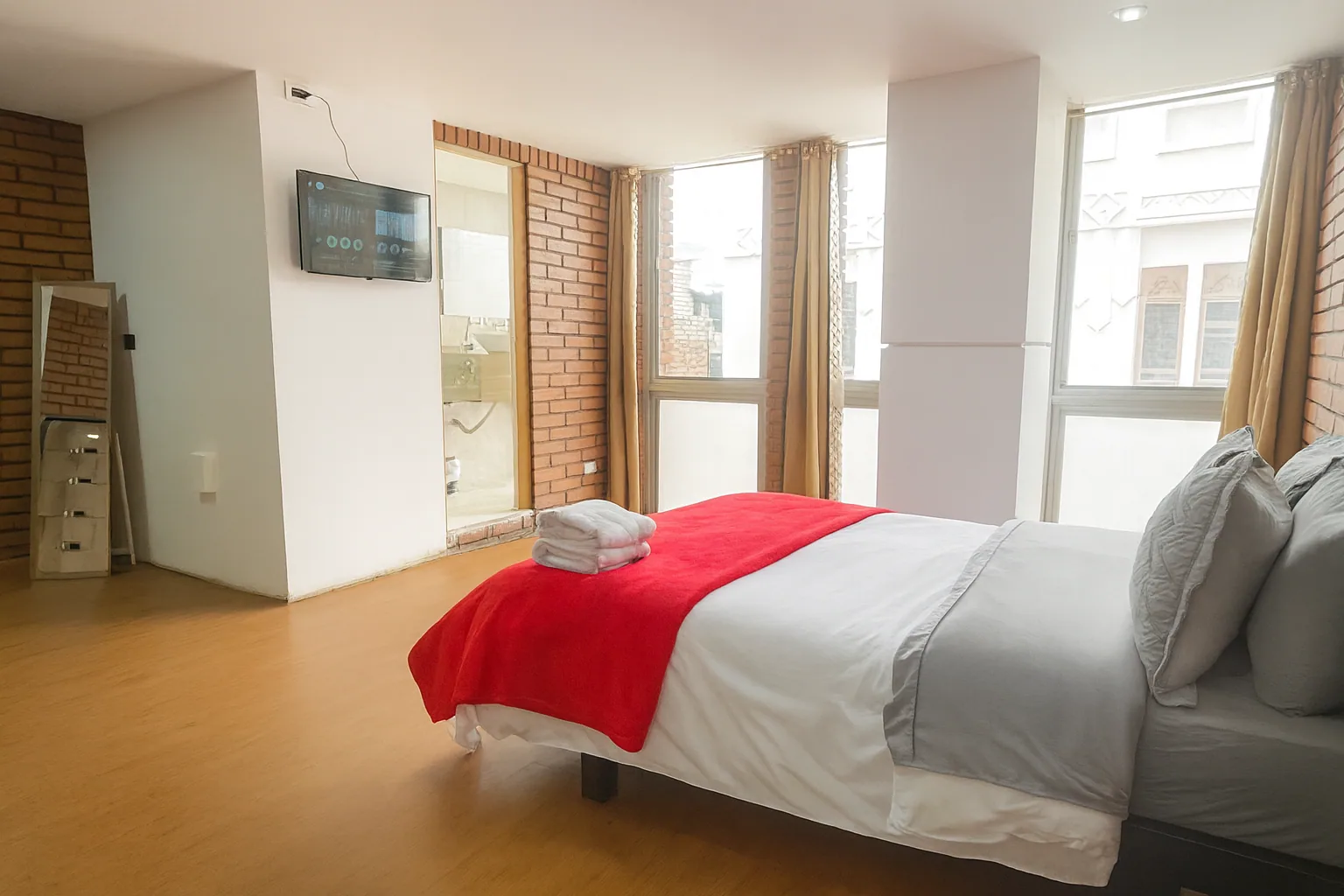 Suite 201 foto 4