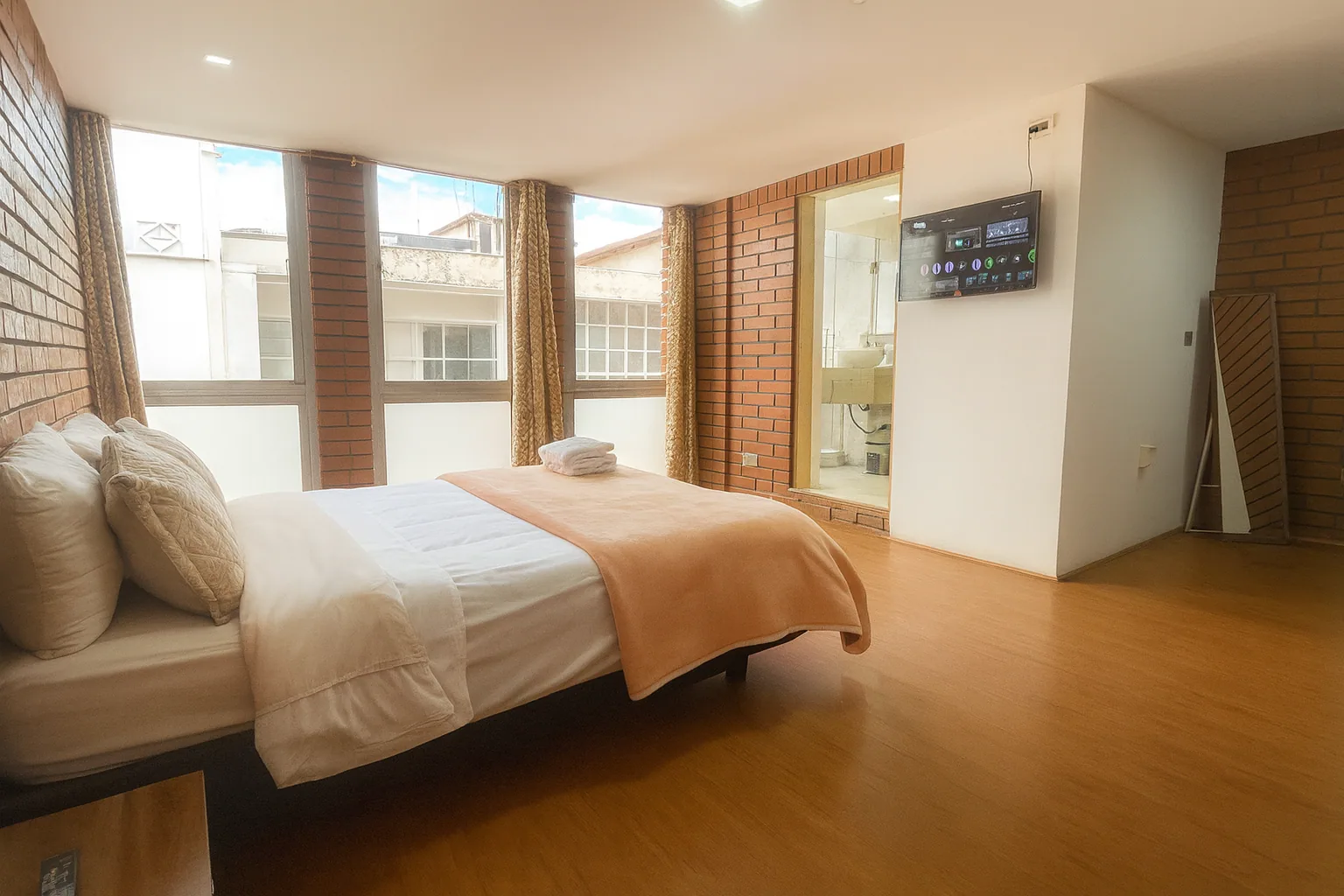 Suite 202 foto 10