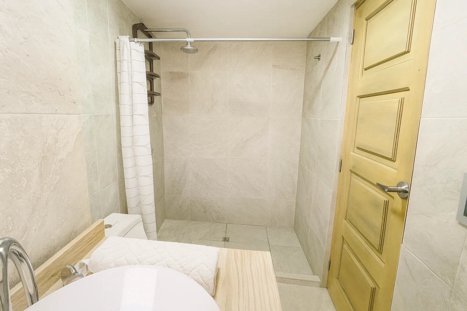 Suite 202 foto 14