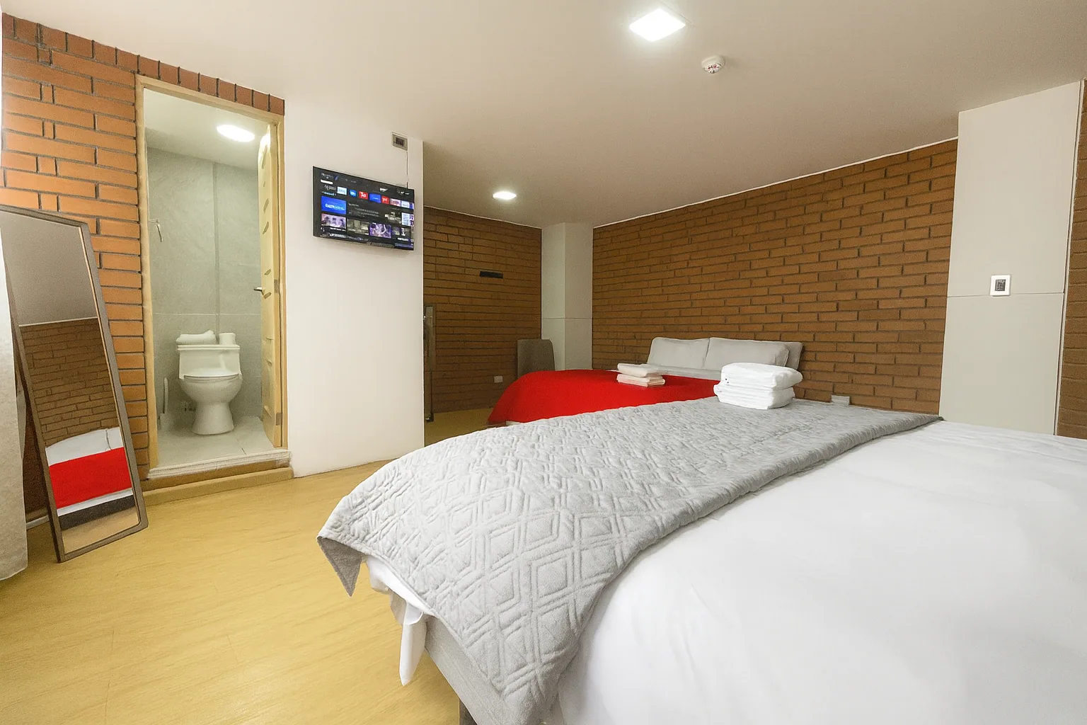 Suite 206 foto 7